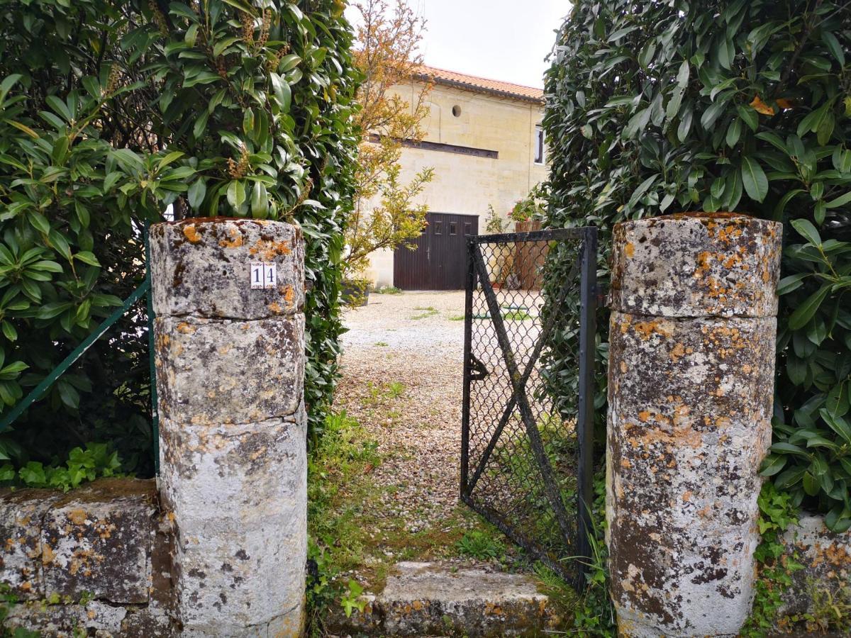 Maison De Campagne Proche Libourne Saint-Denis-de-Pile Kültér fotó